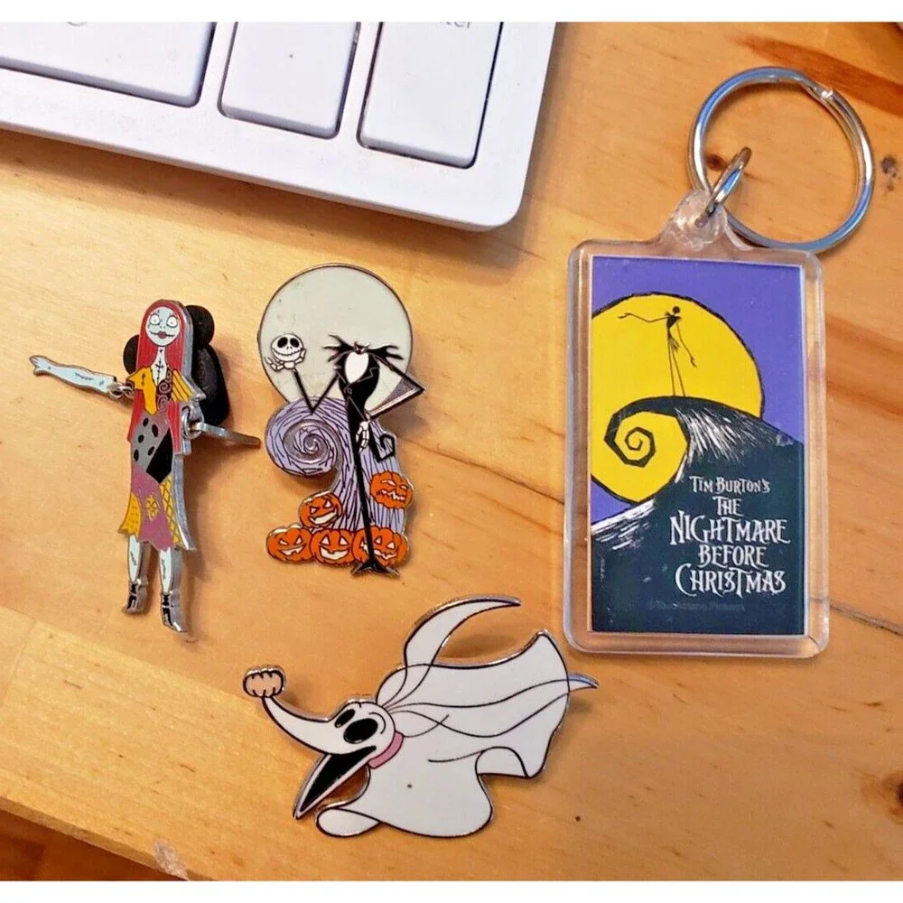 VTG Disney Park Nightmare B4 Christmas Jack Sally (dangle arm) Zero Pin Keychain
